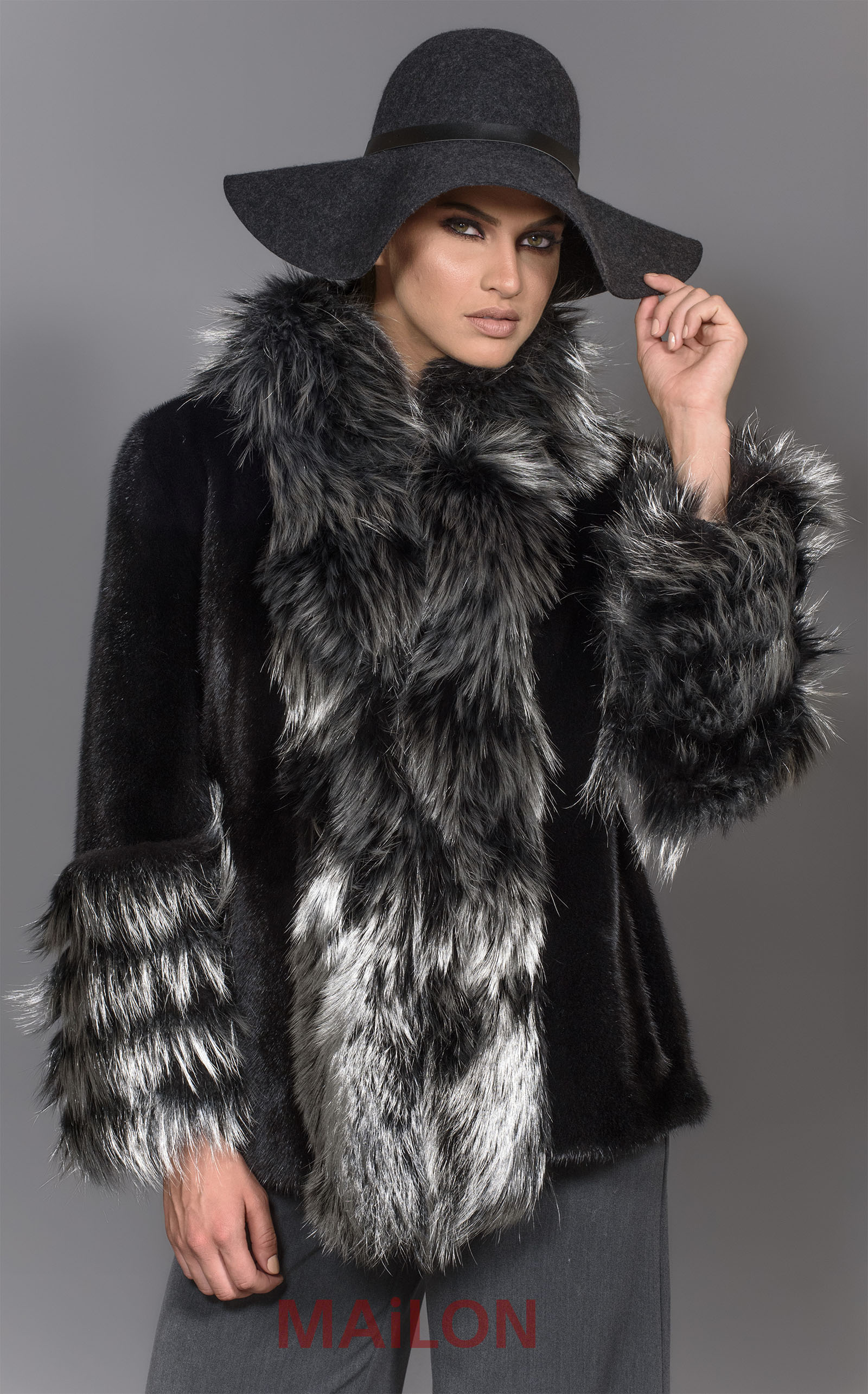 SAGA Black Mink fur jacket with Silver Metallic Fox - Size Medium