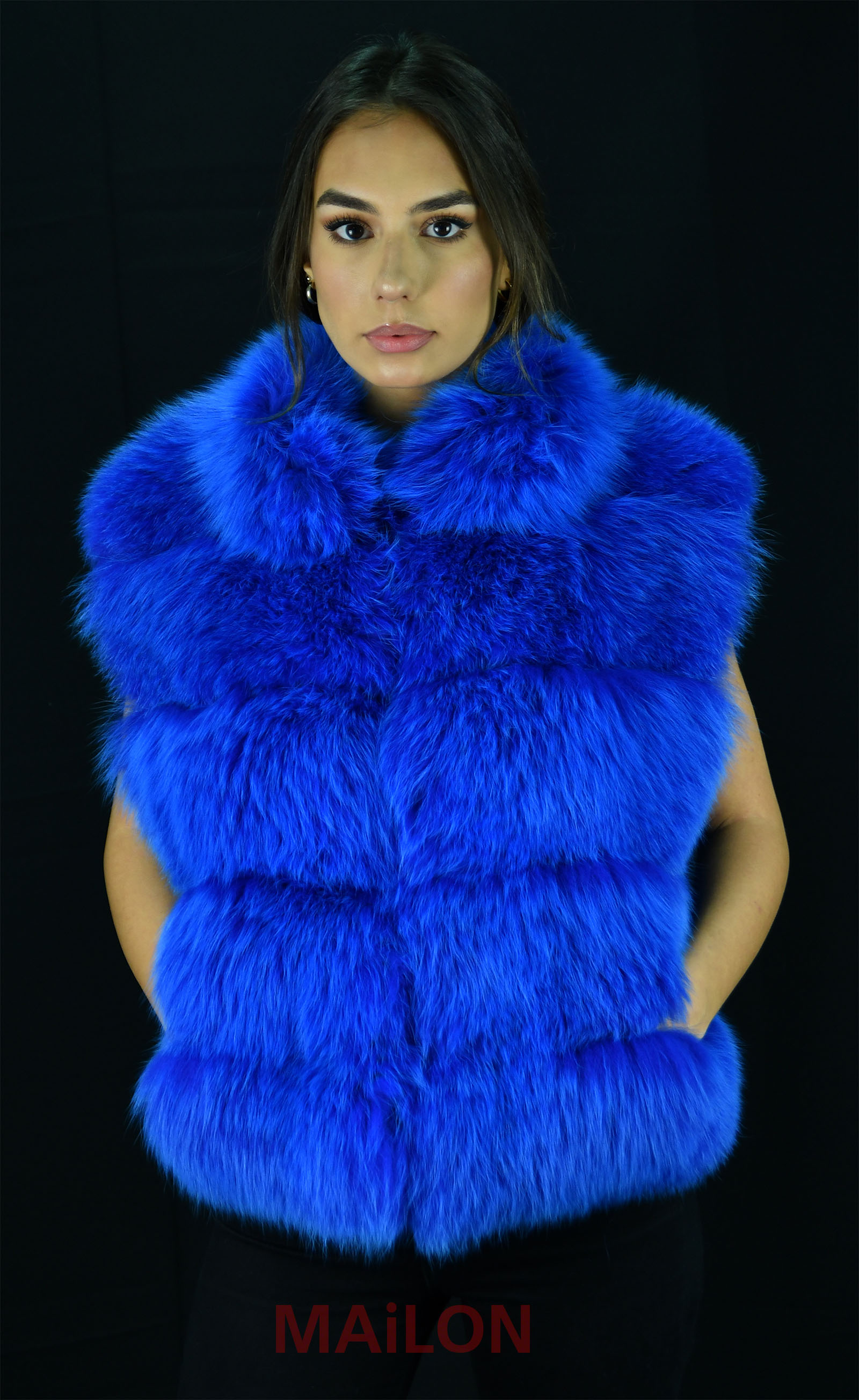 SAGA Blue dyed Fox fur vest - Size Medium
