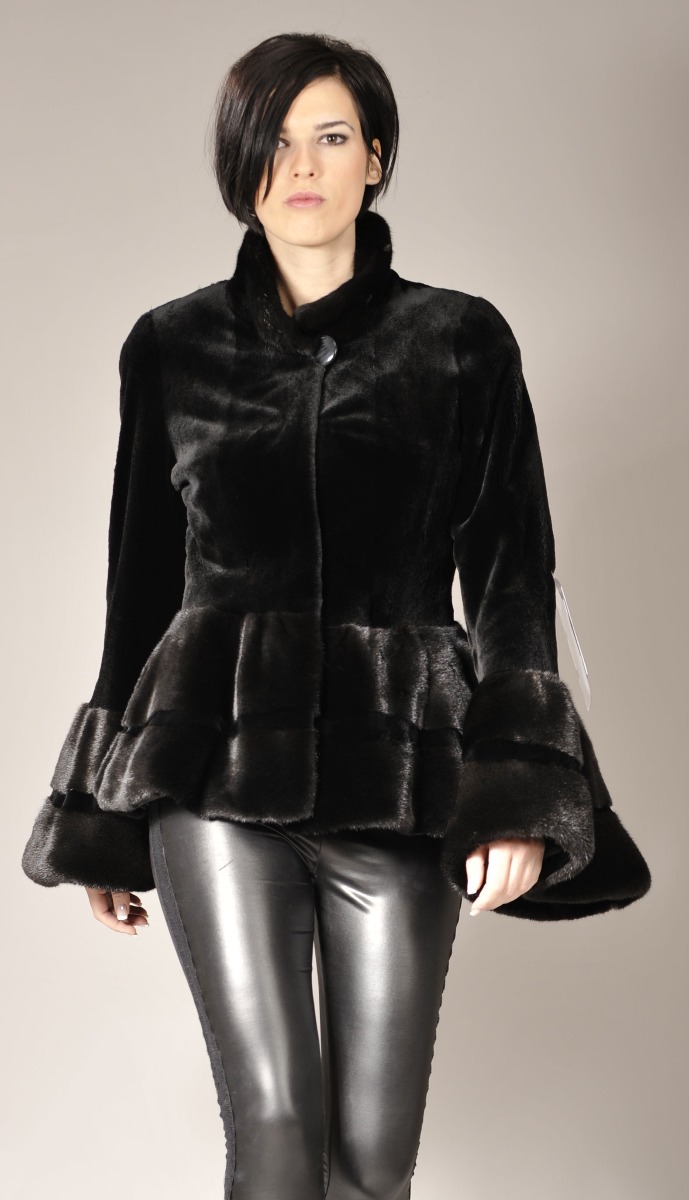 Sheared black Mink Fur Jacket with bell sleeves and furbelow