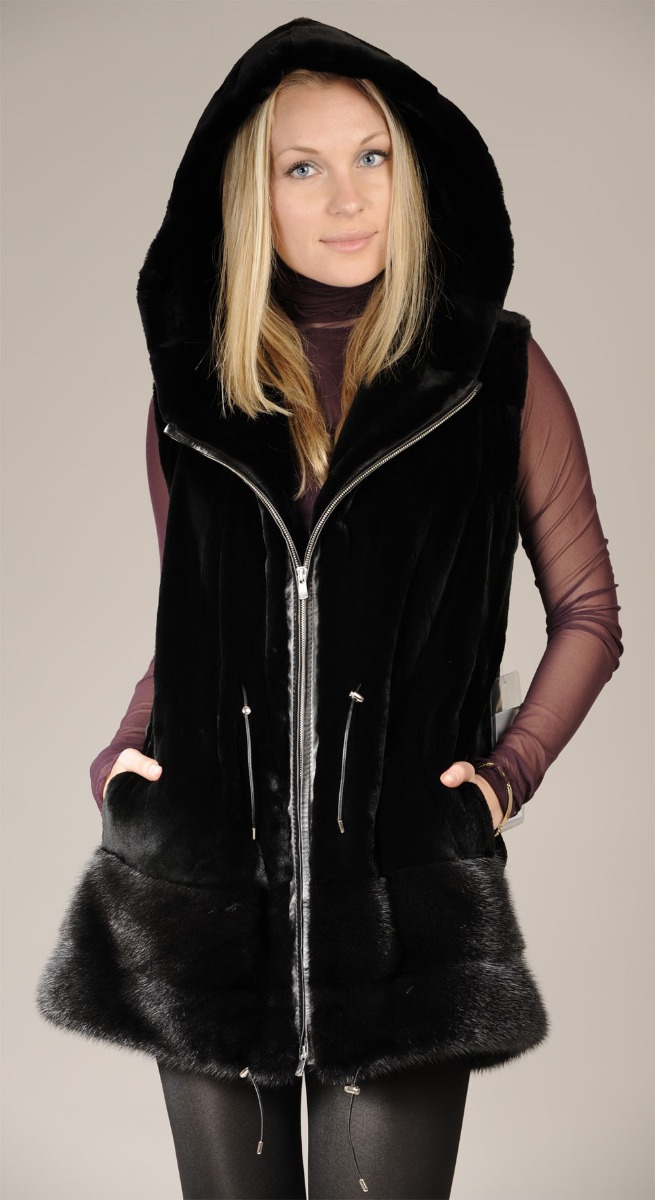 Sheared hooded black Mink Vest
