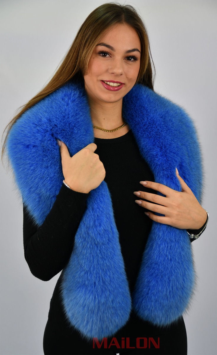 SAGA Dyed Blue Fox Fur Collar