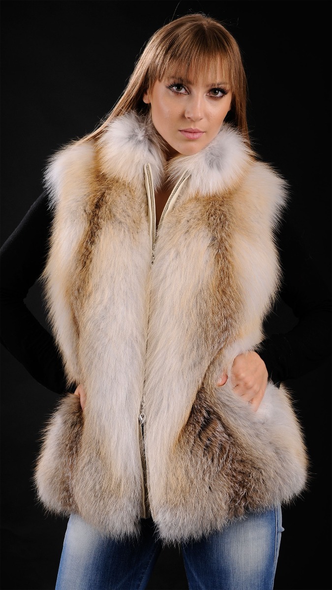 Golden Island SAGA Fox fur vest