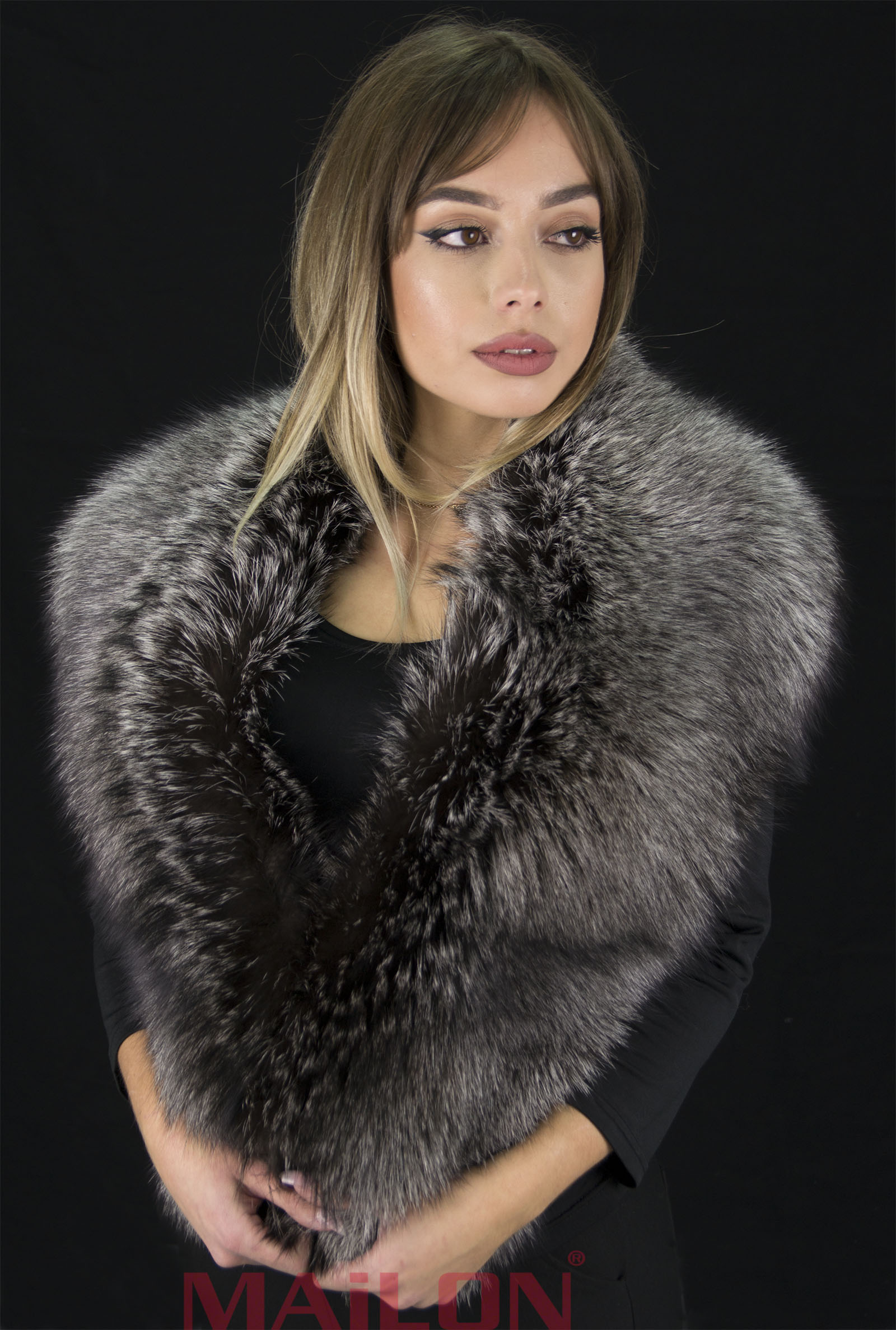 SAGA Silver Fox Fur Collar