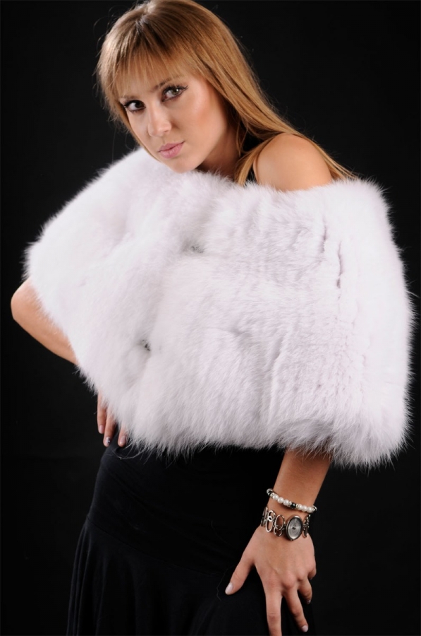 Feathered White Fox Fur stole